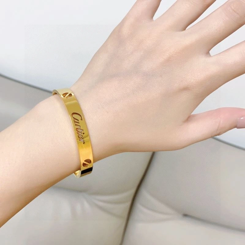 WaterResistant Cartier Bracelets 217641