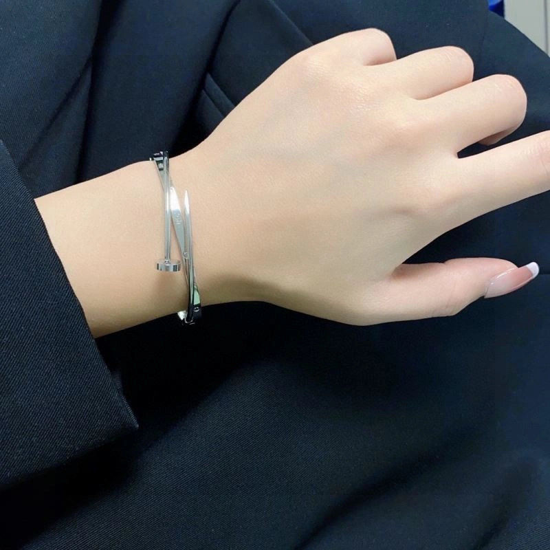 Cartier Bracelets WrinkleFree 217575