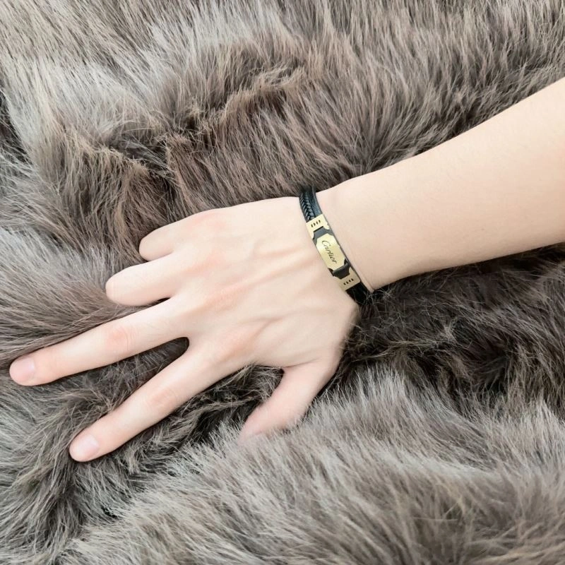 Cartier Bracelets Reliable 217576