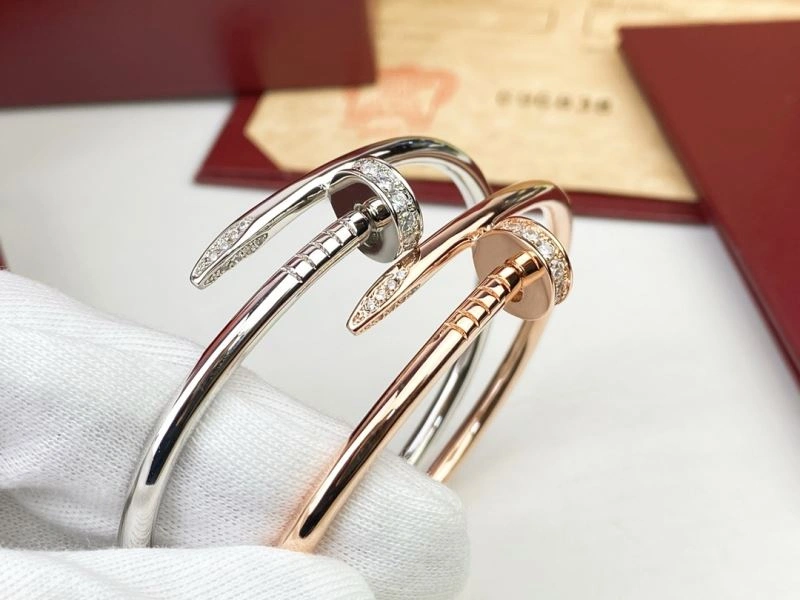 Cartier Bracelets Attractive 217566