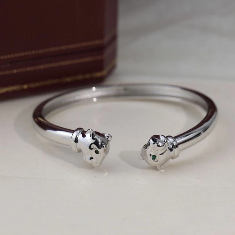 Modern Cartier Bracelets 217502