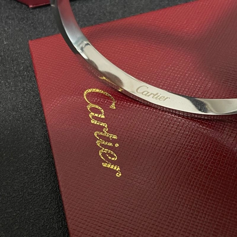 Sleek Cartier Bracelets 217518