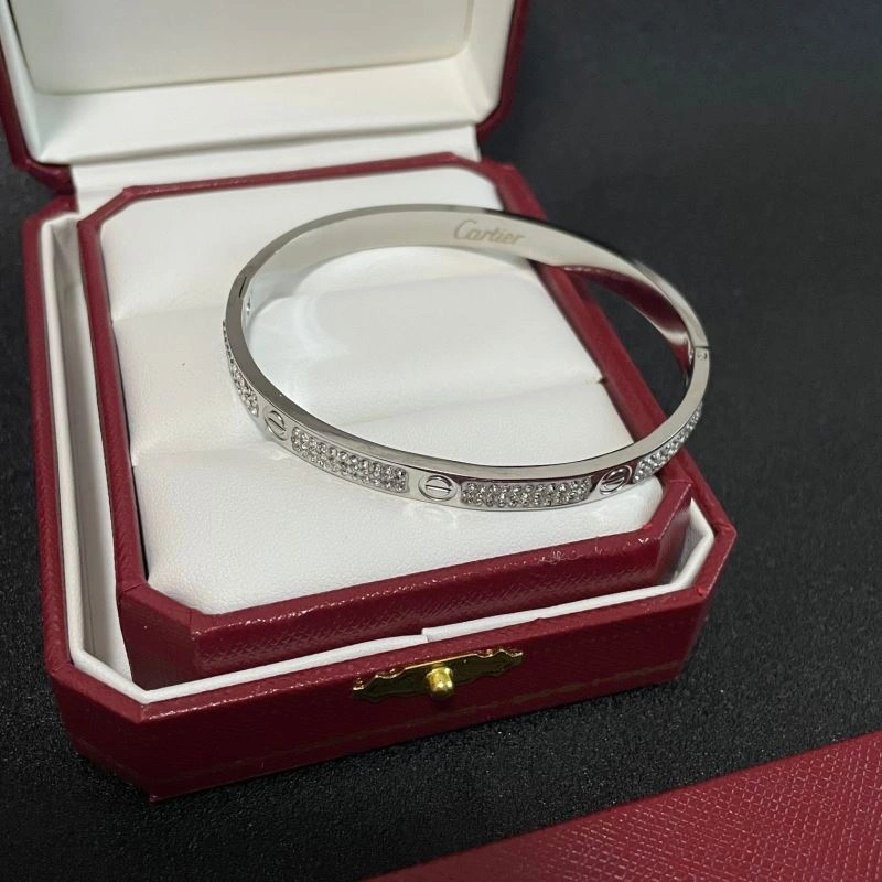 Sleek Cartier Bracelets 217518