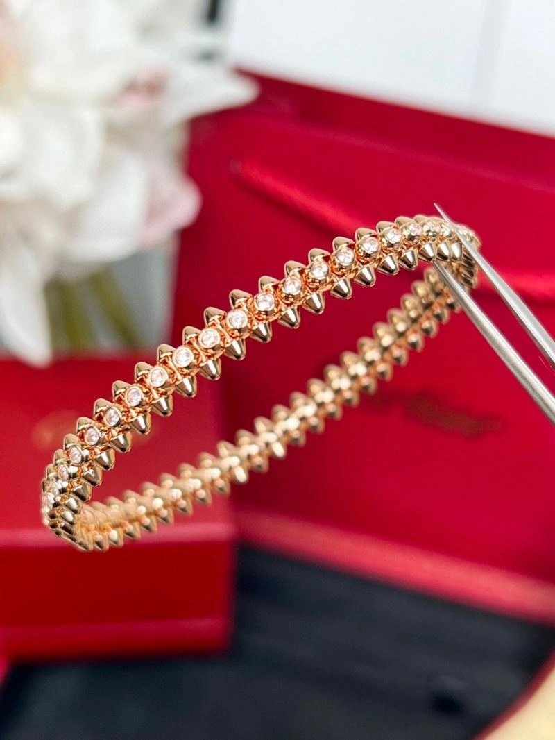 Breathable Cartier Bracelets 217501
