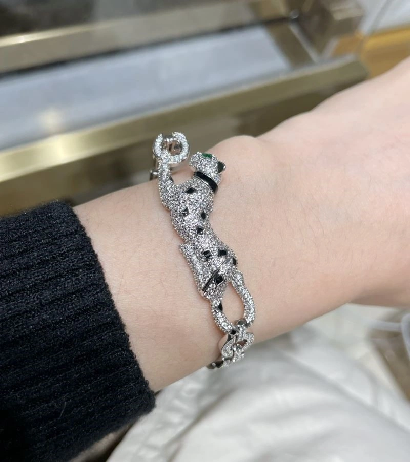 FreshLook Cartier Bracelets 217461