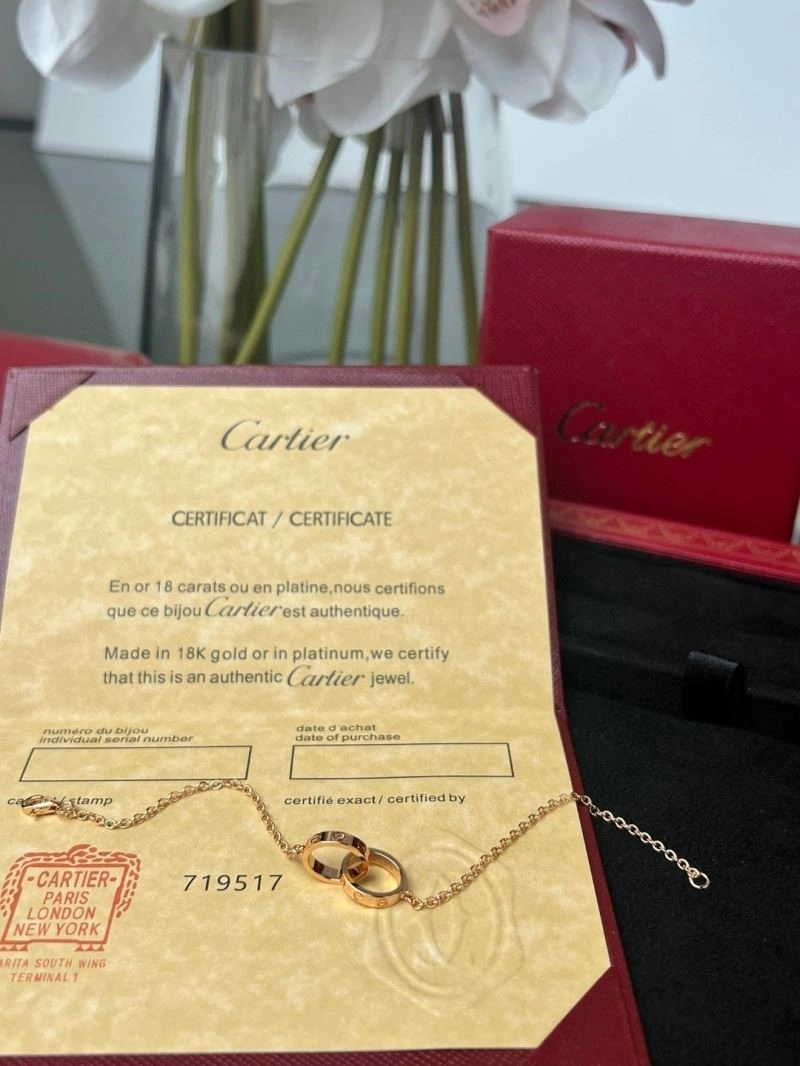 Compact Cartier Bracelets 217452