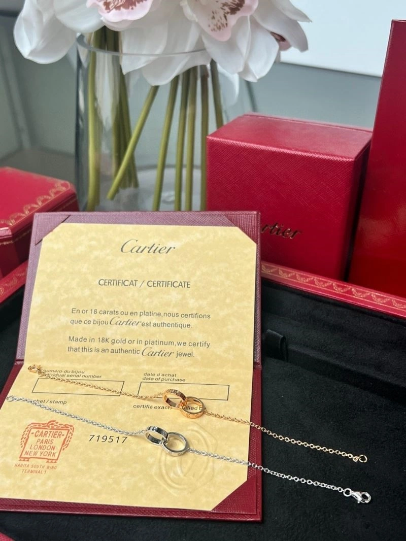 Compact Cartier Bracelets 217452