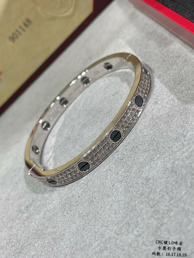 Breathable Cartier Bracelets 217377