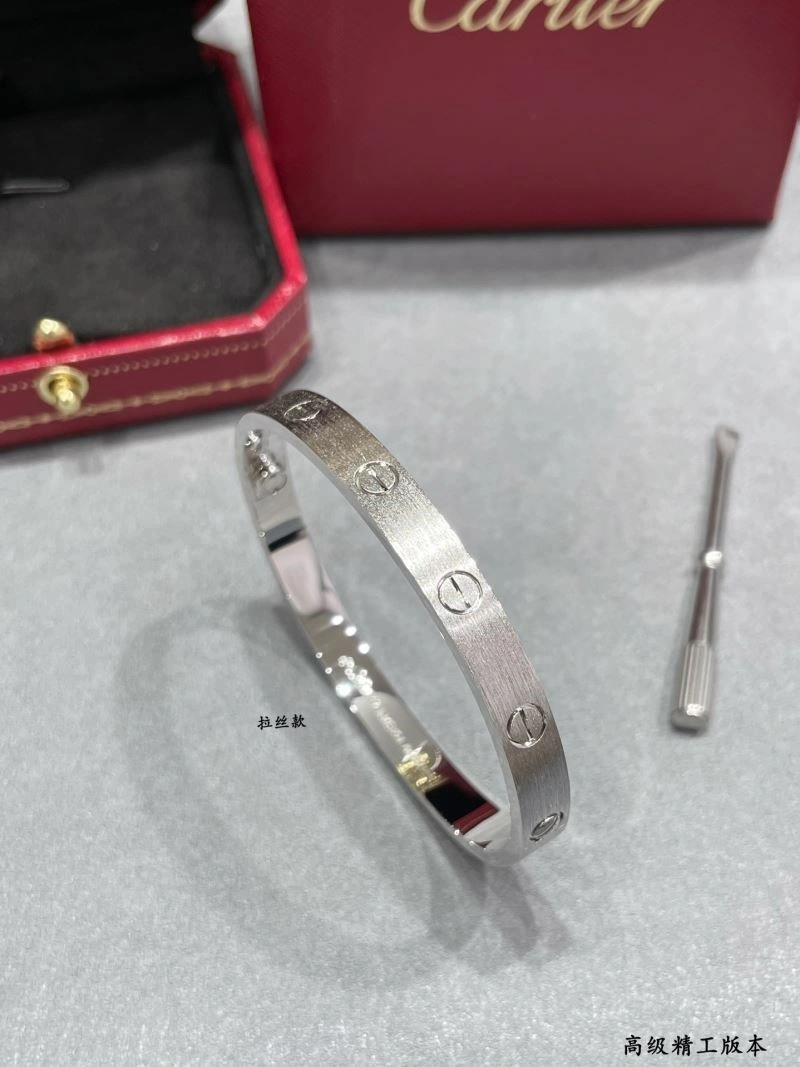 Cartier Bracelets Reliable 217356