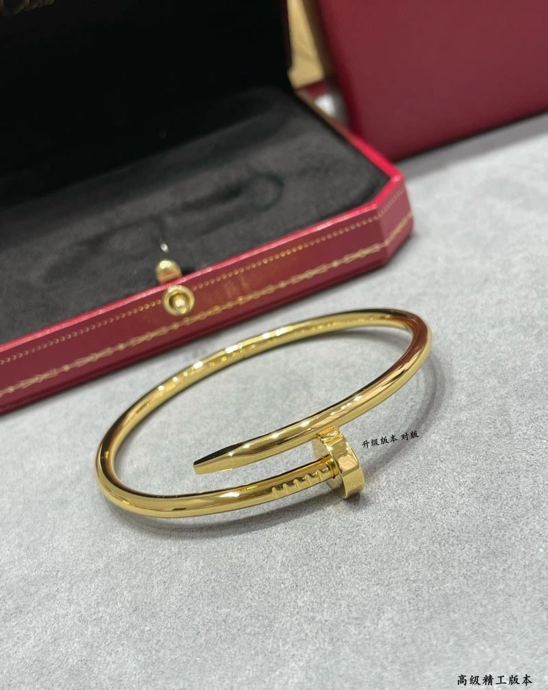 Trendsetting Cartier Bracelets 217366