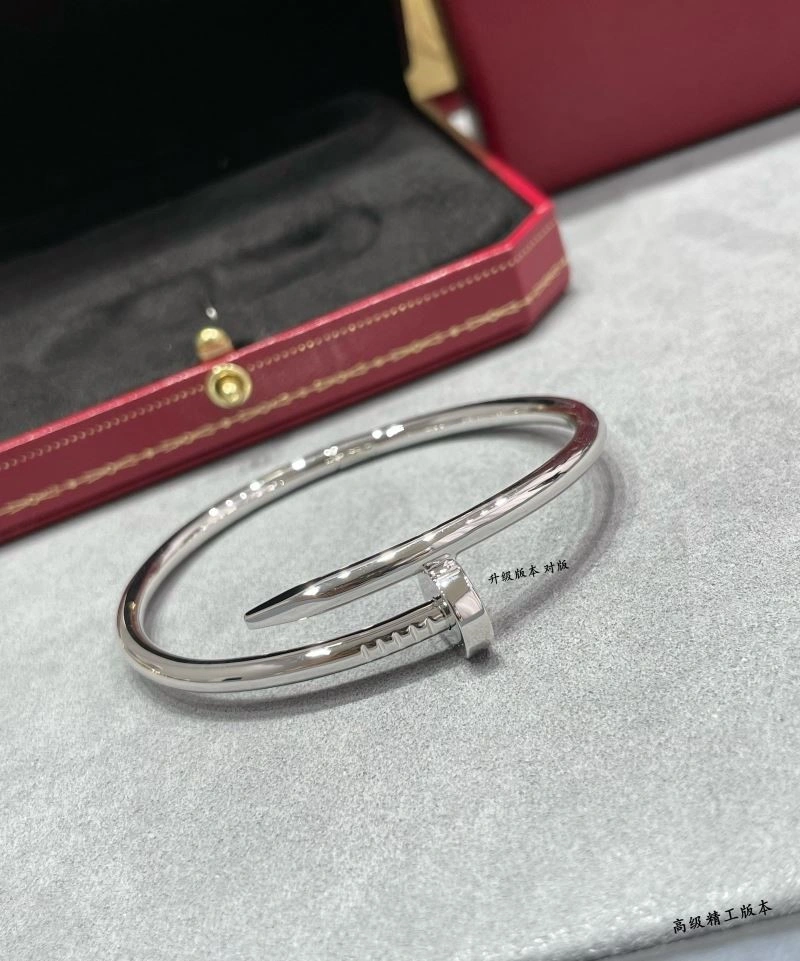 Trendsetting Cartier Bracelets 217366