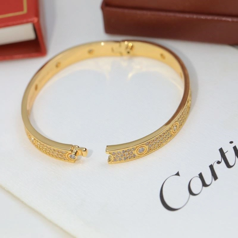Cartier Bracelets Bright 217342