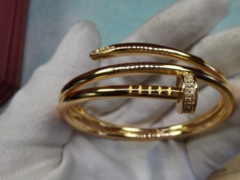 Stylish Cartier Bracelets 217347