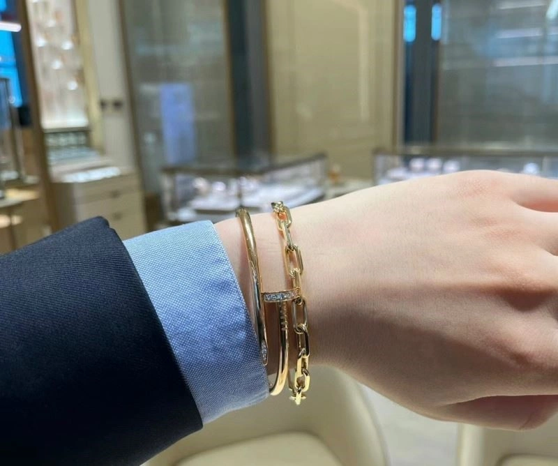 Cartier Bracelets Tailored 217206