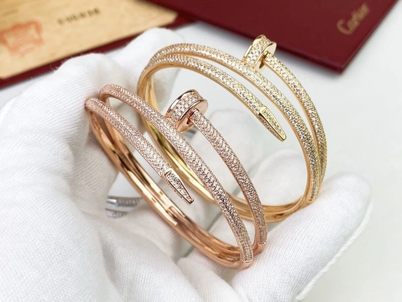 WaterResistant Cartier Bracelets 217203