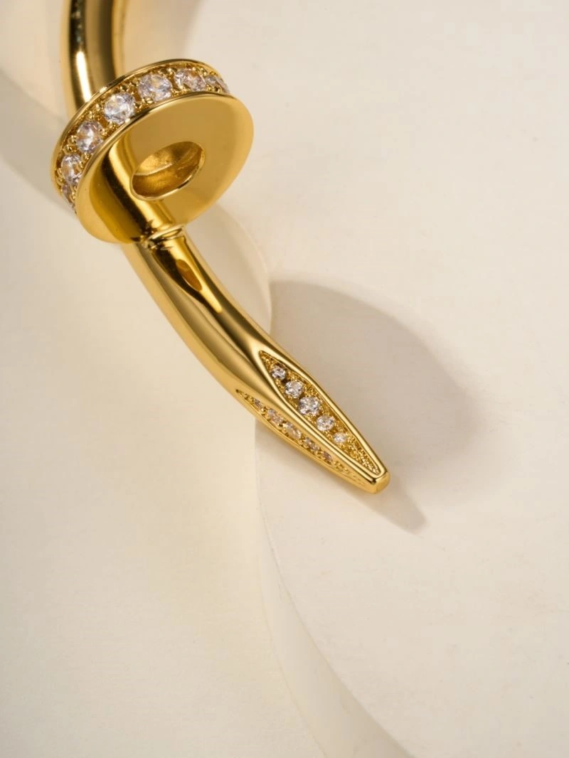Vibrant Cartier Bracelets 217218