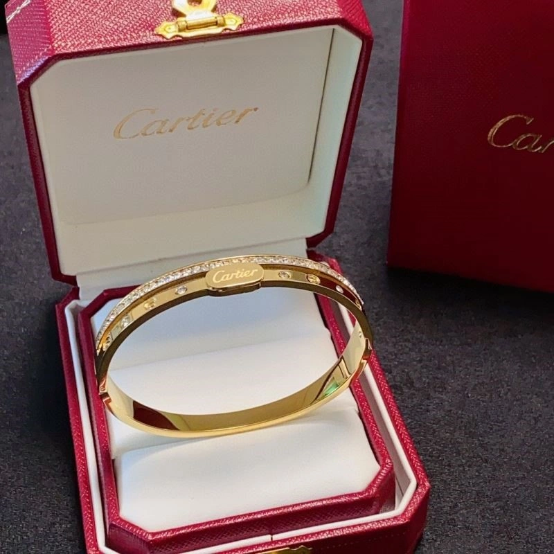 Cartier Bracelets HighQuality 217192
