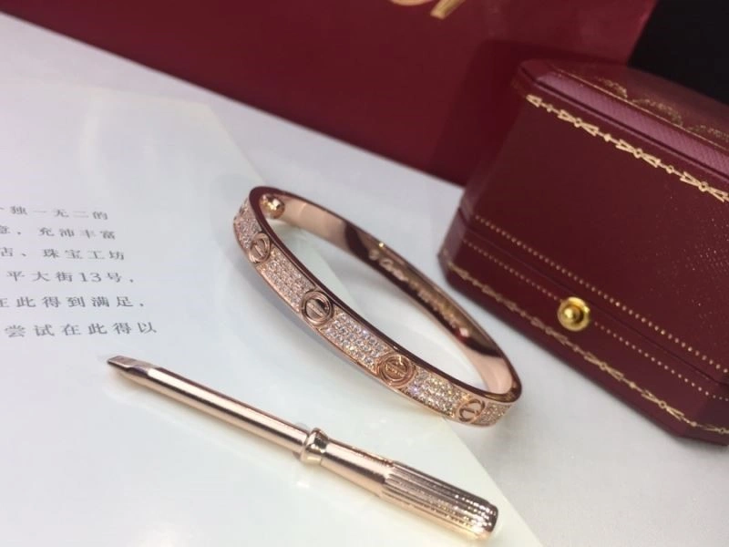 Durable Cartier Bracelets 217132