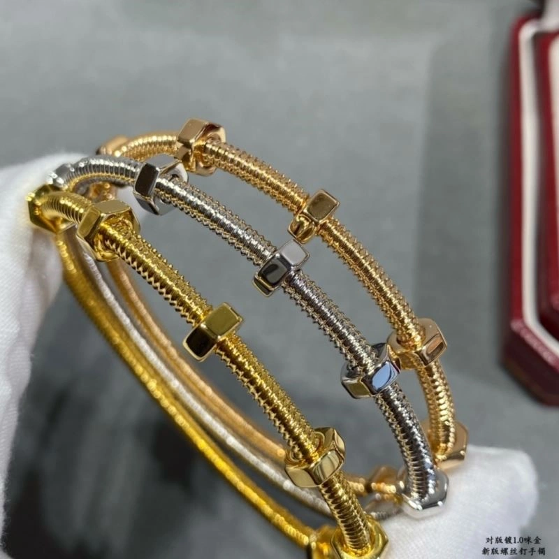 Casual Cartier Bracelets 217121