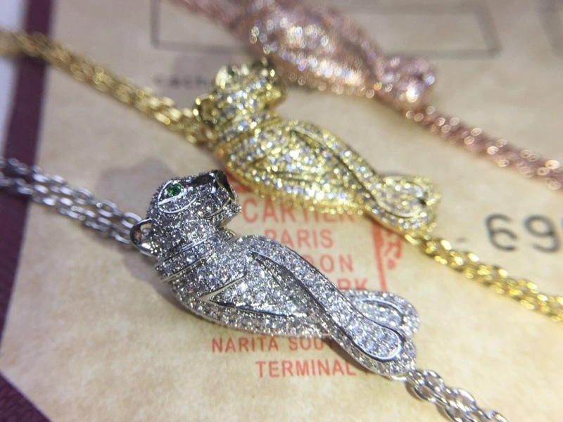 Cartier Bracelets Stylish 217114