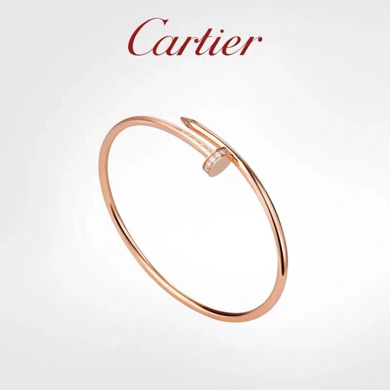 Functional Cartier Bracelets 217028