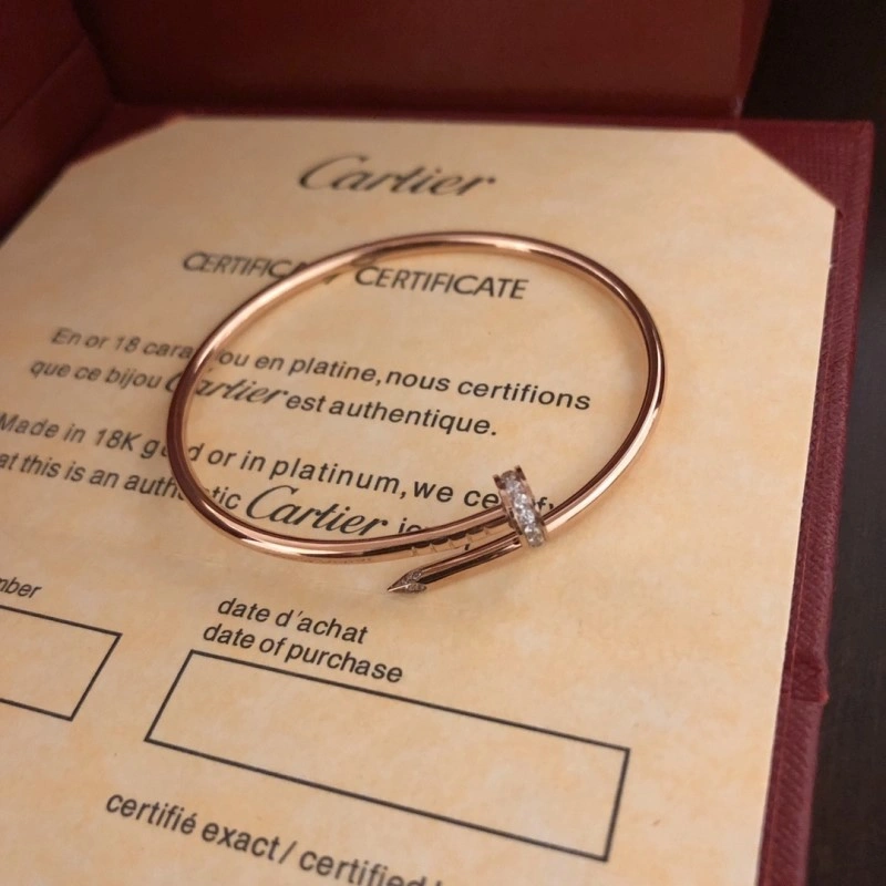 Functional Cartier Bracelets 217028