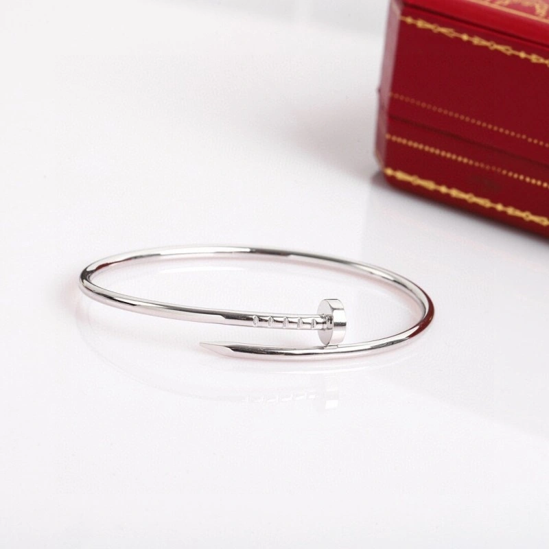 Stylish Cartier Bracelets 217034