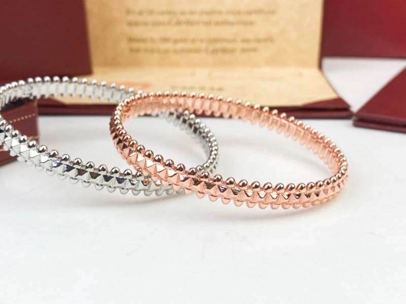 Neat Cartier Bracelets 217026