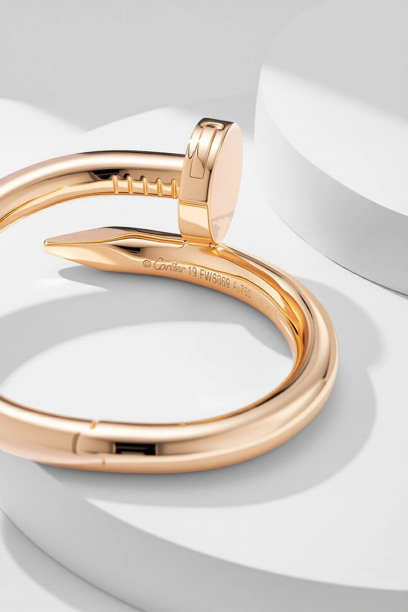 Stylish Cartier Bracelets 217031