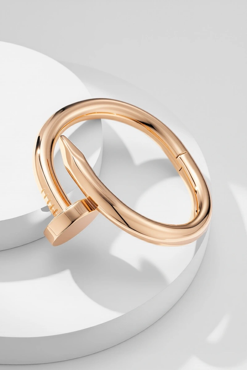 Stylish Cartier Bracelets 217031