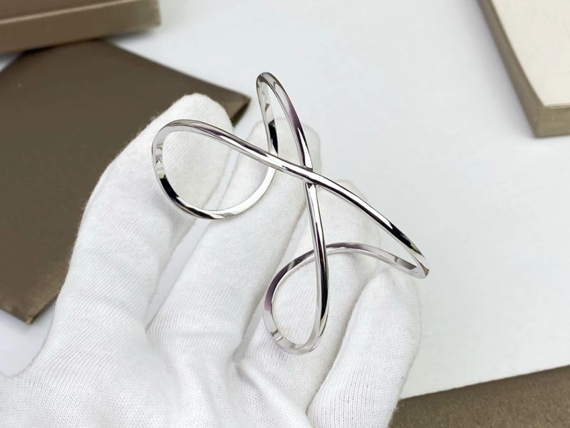 WellDesigned Cartier Bracelets 217024