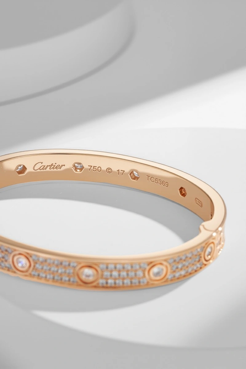Supportive Cartier Bracelets 217022
