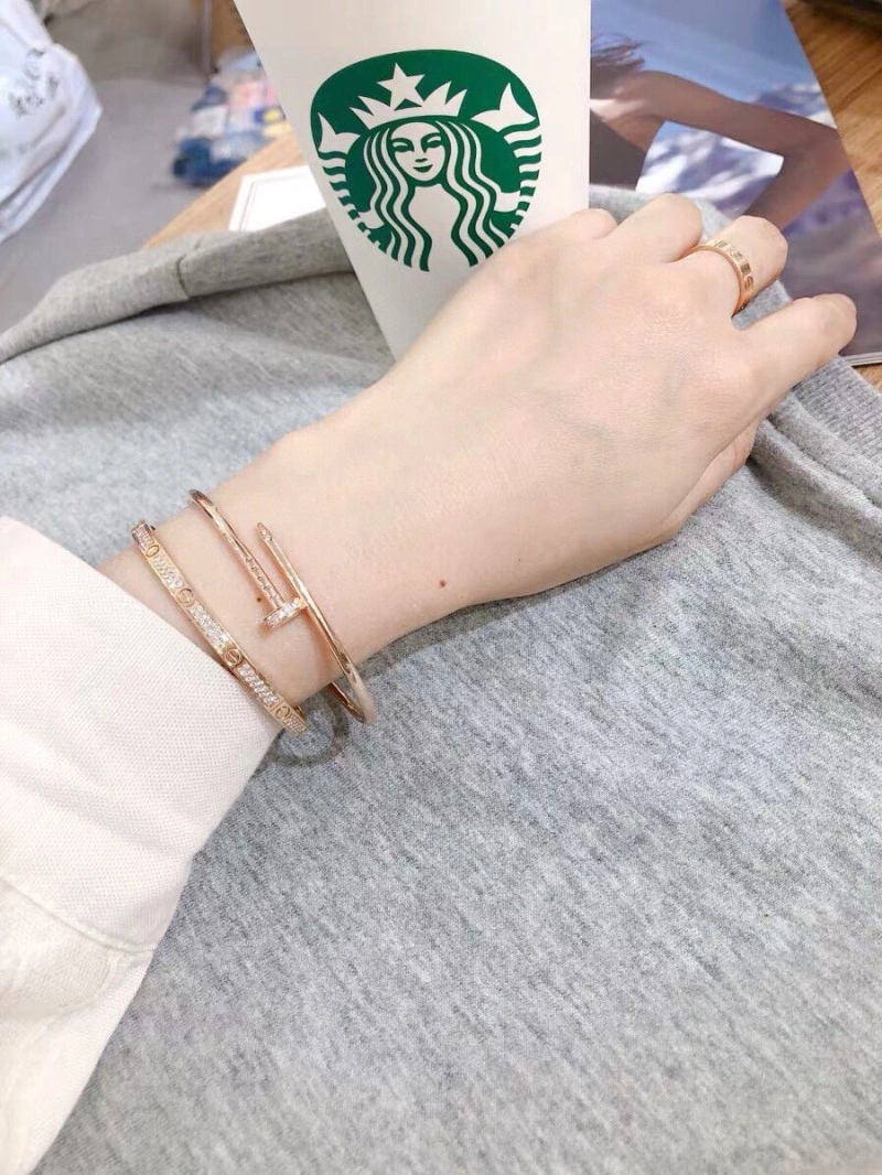 FlexibleFit Cartier Bracelets 217011