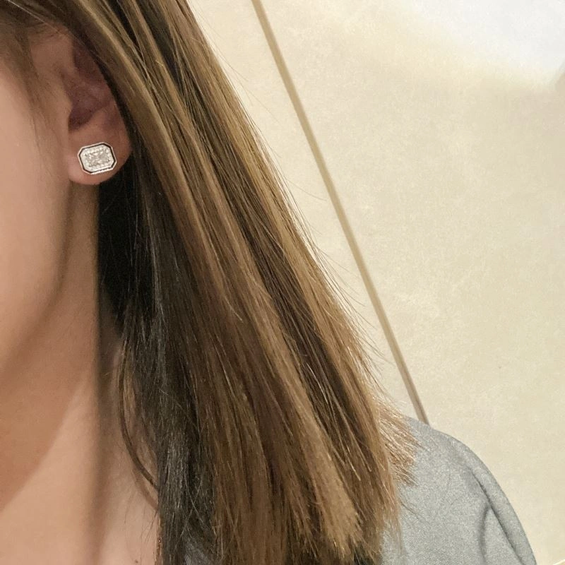 Resilient Cartier Earrings 217733