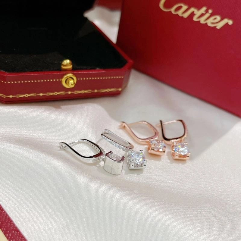 Cartier Earrings MoistureWicking 217713