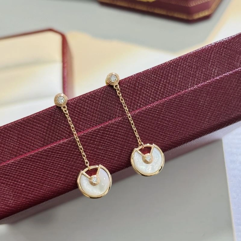 Cartier Earrings Effortless 217797