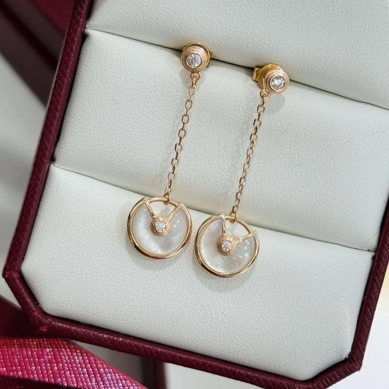 Cartier Earrings Effortless 217797