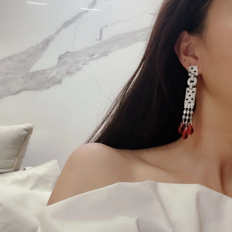 Cartier Earrings Lightweight 217801