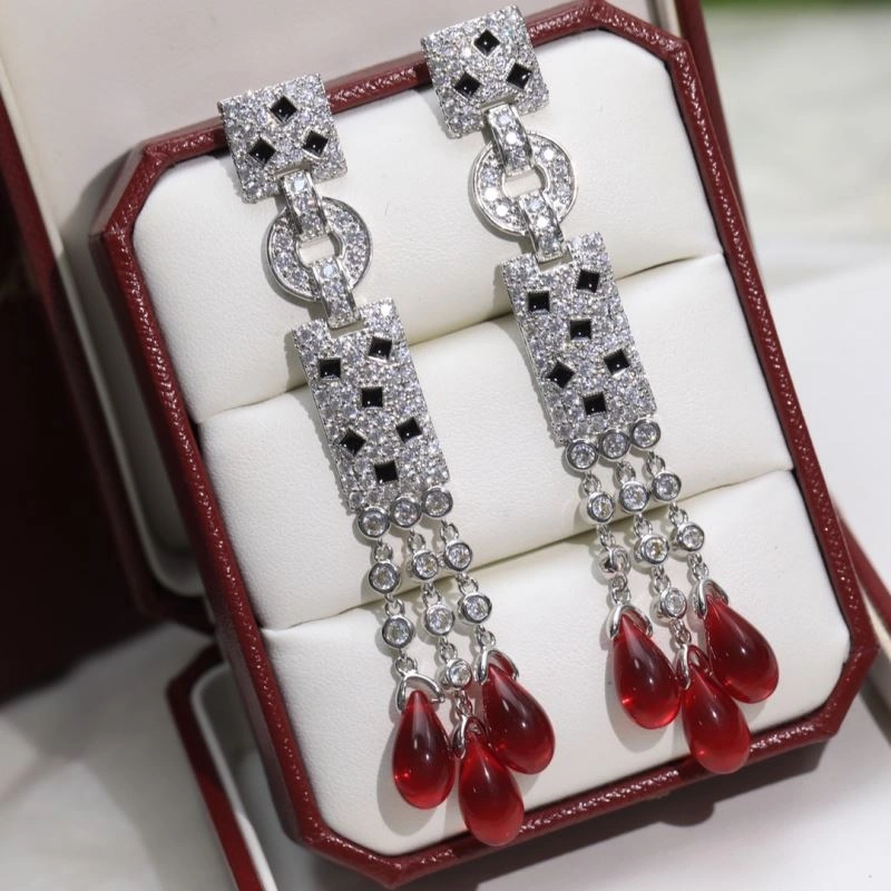 Cartier Earrings Lightweight 217801
