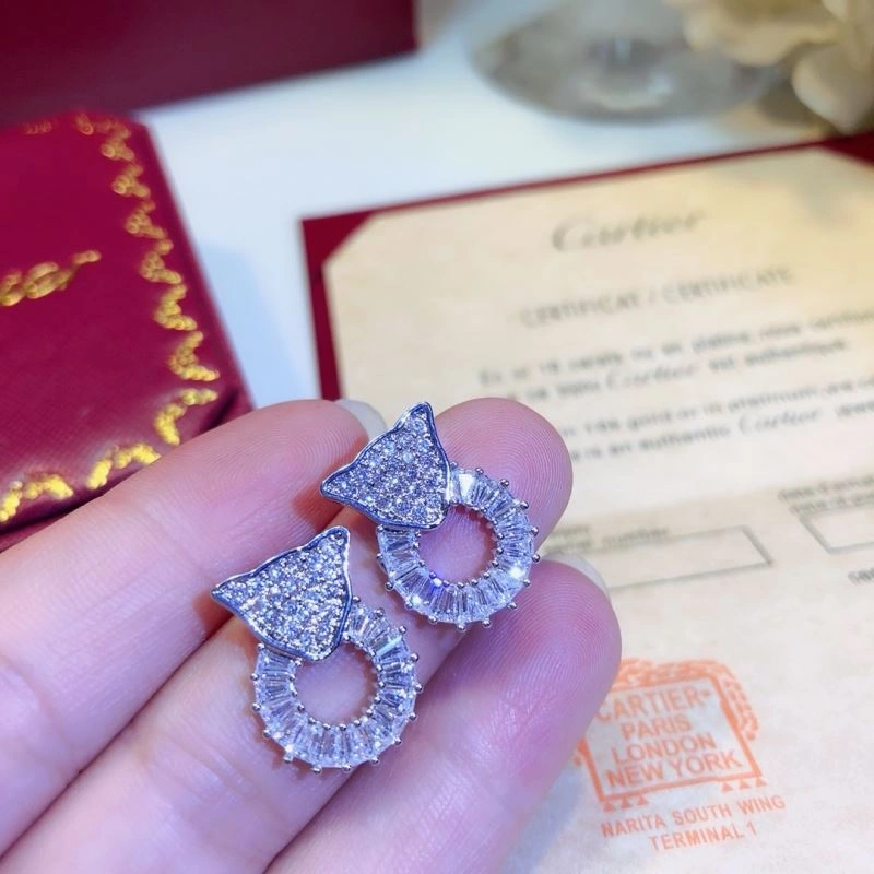 Stylish Cartier Earrings 217610
