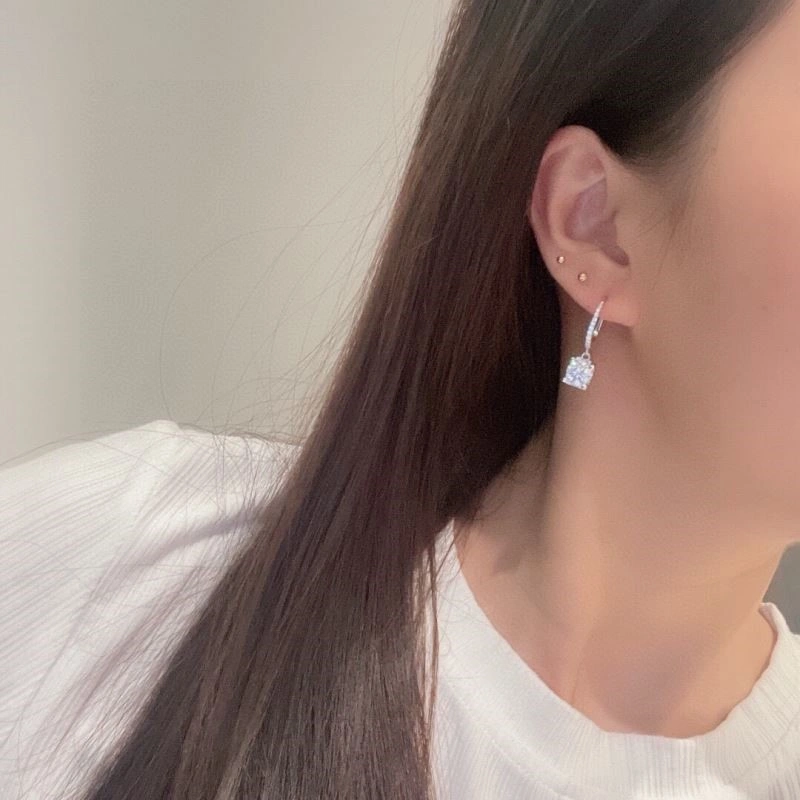 Unisex Cartier Earrings 217426