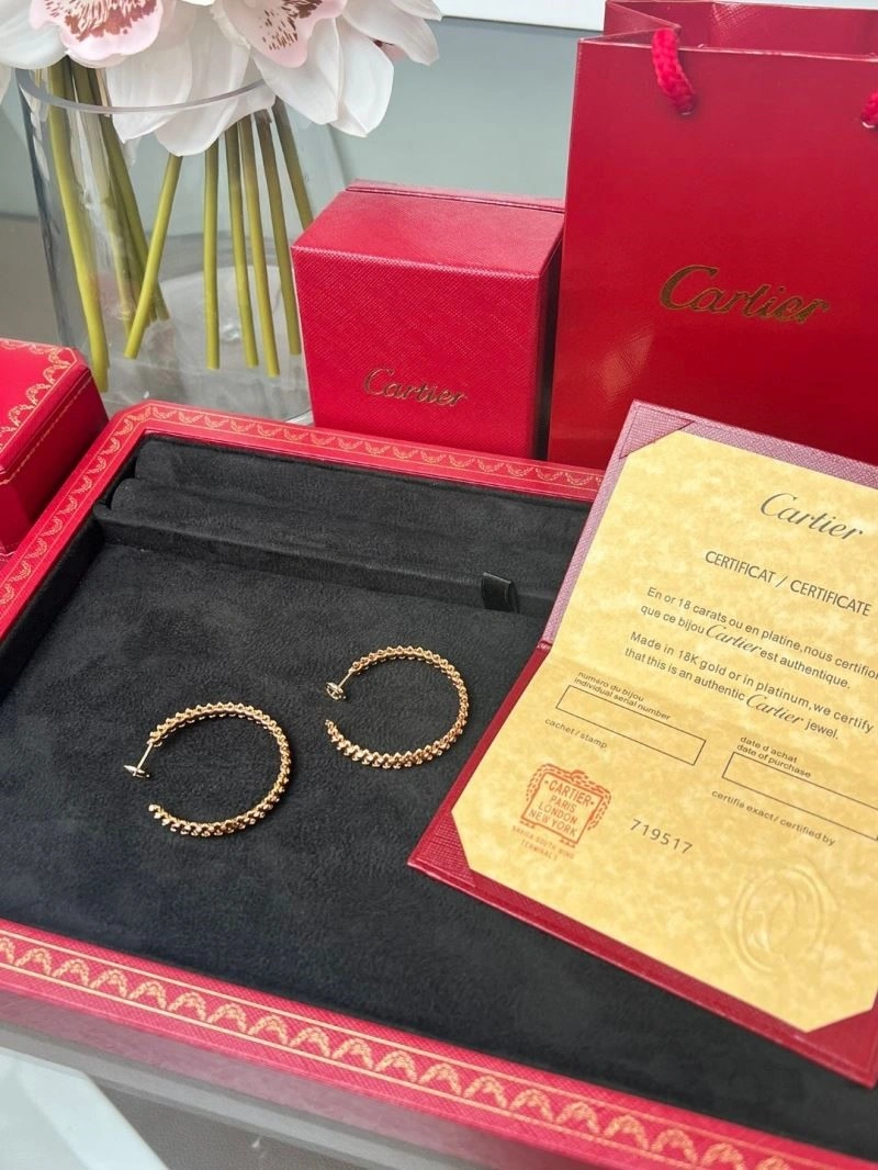 Cartier Earrings Effortless 217432