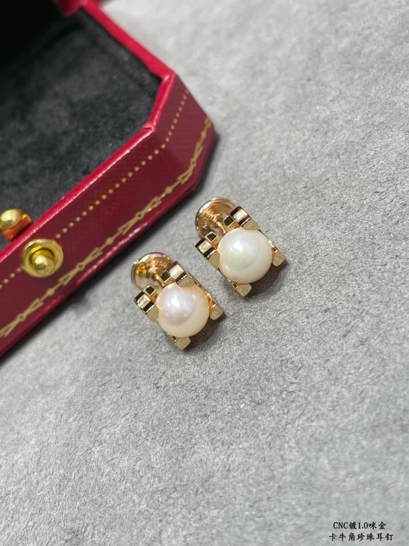 Trendsetting Cartier Earrings 217348