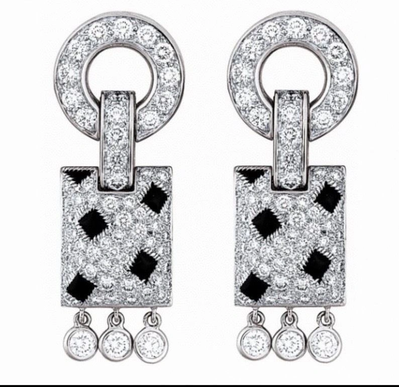 Sporty Cartier Earrings 217181