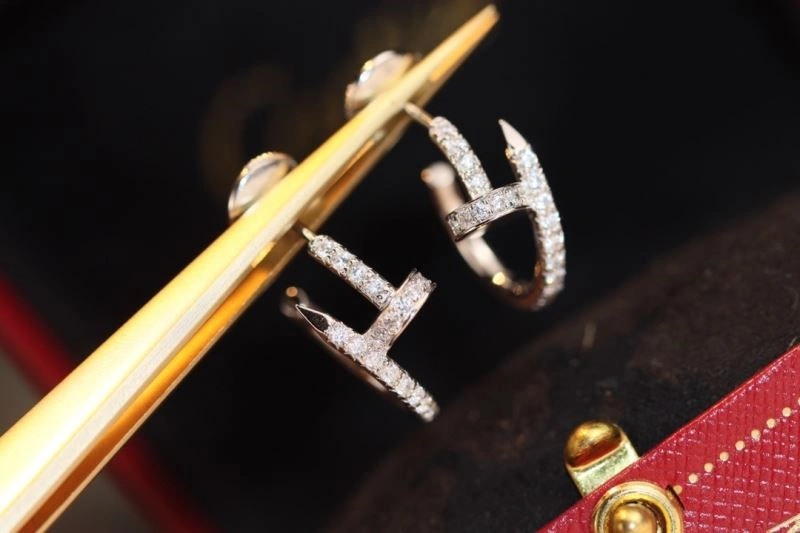 Elegant Cartier Earrings 217187