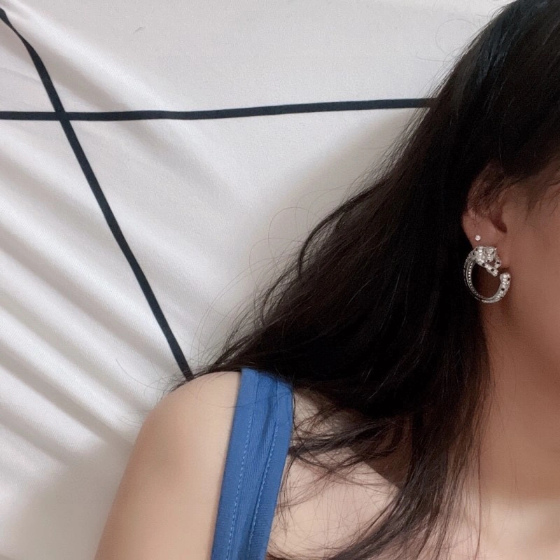 Lightweight Cartier Earrings 216993