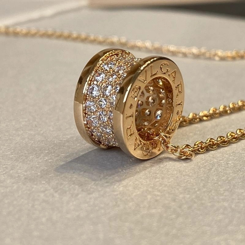 Tailored Cartier Necklaces 217719