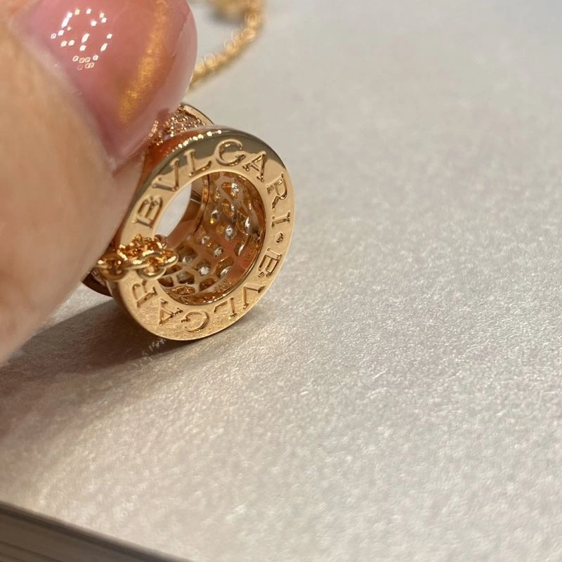 Tailored Cartier Necklaces 217719