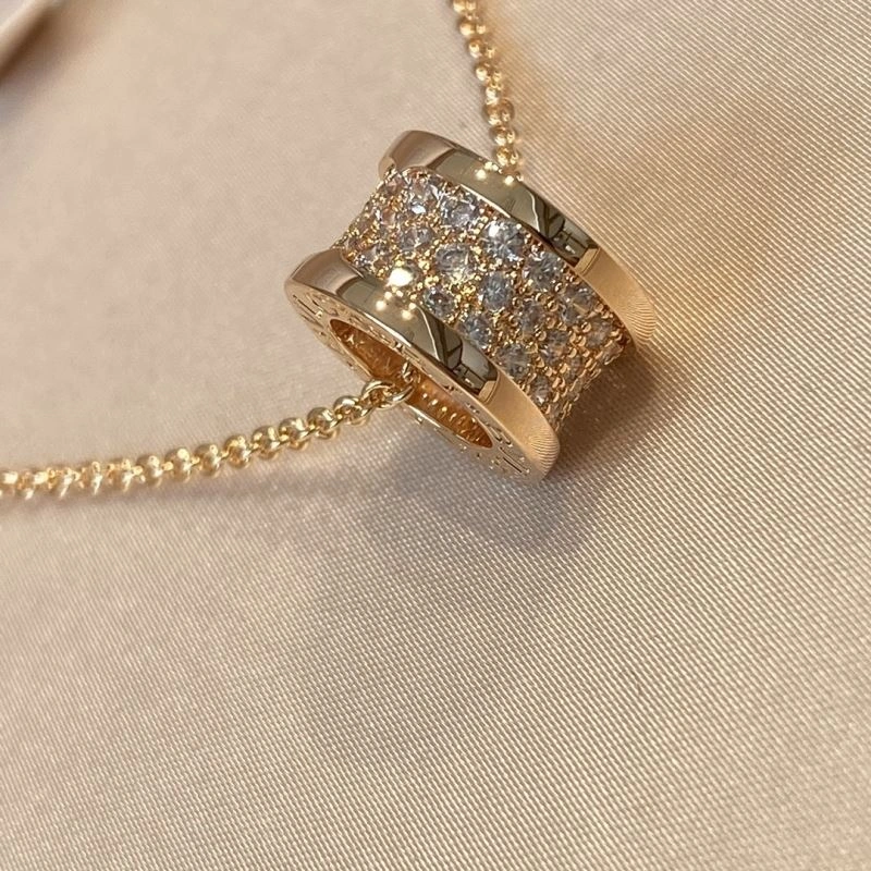 Tailored Cartier Necklaces 217719
