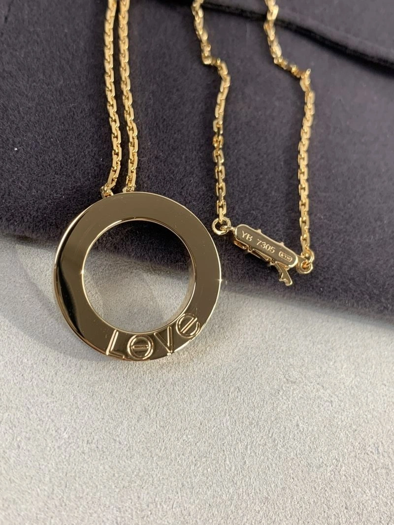 Versatile Cartier Necklaces 217708